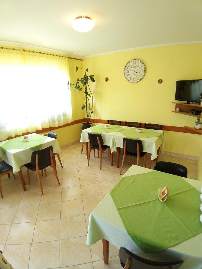 Balen Guest house Rab Town Extérieur photo