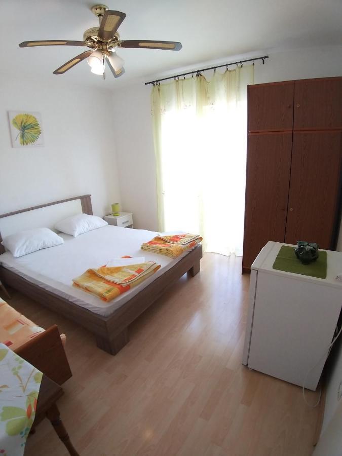Balen Guest house Rab Town Extérieur photo