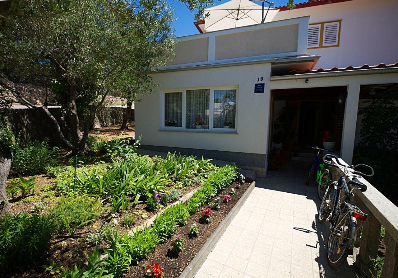 Balen Guest house Rab Town Extérieur photo